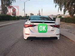 نیسان سێنترا